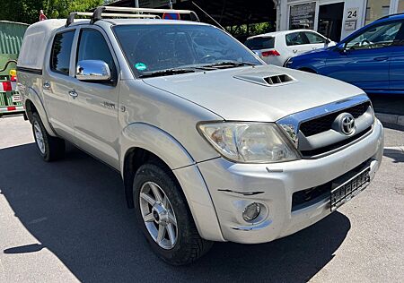 Toyota Hilux Double Cab Sol 4x4