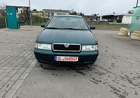 Skoda Octavia 1.6 SLX 74kW