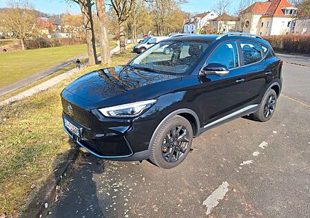 MG ZS 50,3 kWh Luxury Luxury