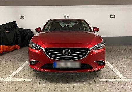 Mazda 6 2.2 SKYACTIV-D 175 Sports-L. AT Sports-Line