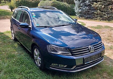 VW Passat Variant Volkswagen 2.0 TSI DSG Highline Variant ...