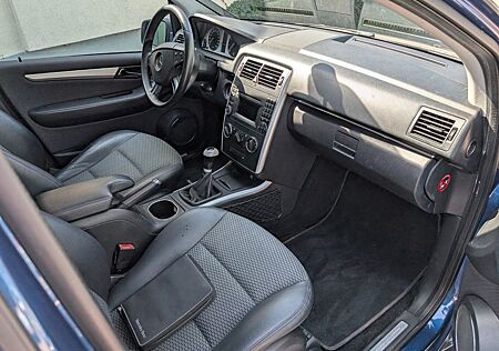 Ford Mondeo Lim. Sport 1.Hand Leder