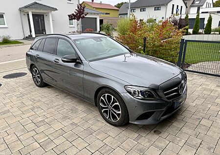 Mercedes-Benz C 220 d T Modell - top gepflegt