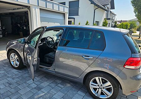 VW Golf Volkswagen 1.2 TSI MATCH Keyless