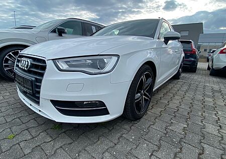Audi A3 Sportback *AUTOMATIK*XENON*17 ZOLL*SPORTSITZE