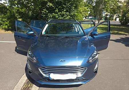 Ford Focus 2,0 EcoBlue 110kW Titanium X Turnier A...