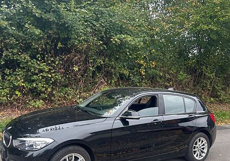 BMW 118i -