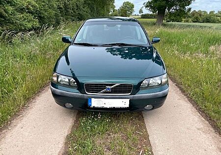 Volvo S60 2.4 Momentum TüV neu 05/2027 keine Mängel