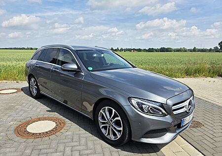 Mercedes-Benz C 220 d T AVANTGARDE Autom. LED 360° 8 Fach 9G