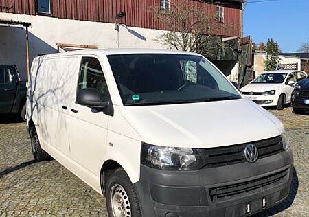 VW T5 Transporter Volkswagen 2.0 TDI LR