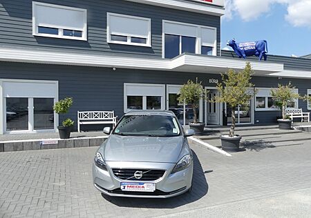 Volvo V40 Momentum
