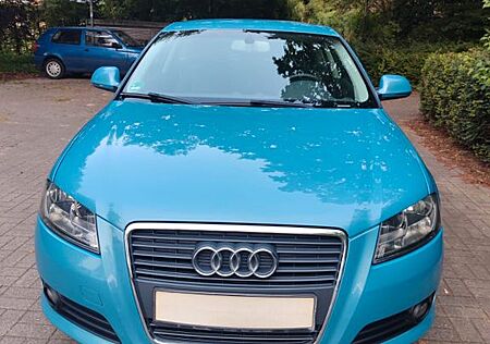 Audi A3 1.9 TDI (DPF) S tronic Ambiente Ambiente