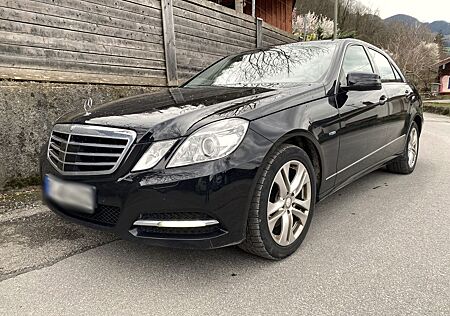 Mercedes-Benz E 350 4Matic Avantgarde|AIRMa|ACC|Comand|StdHeiz