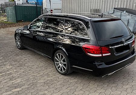 Mercedes-Benz E 350 BlueTEC T AVANTGARDE AVANTGARDE