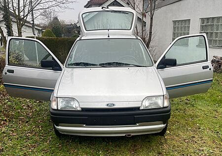 Ford Fiesta 1.1i -