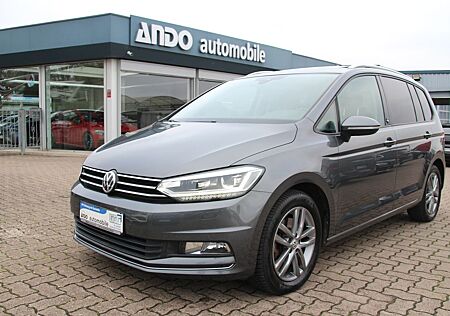 VW Touran Volkswagen 2.0 Comfortline BMT 7SItzer LED/ACC/Pano