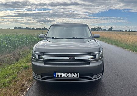 Ford Flex 4x4 Limited 6 person