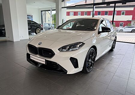 BMW M135i xDrve Lmousne Sportpaket Head-Up HK HiFi
