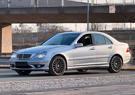 Mercedes-Benz C 32 AMG Kompressor*Limousine*Leder*Schiebedach