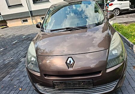 Renault Grand Scenic Dynamique dCi 130 Dynamique