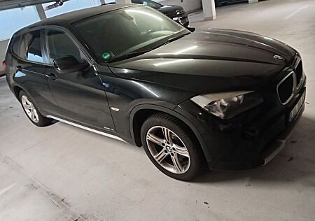 BMW X1 sDrive18i -