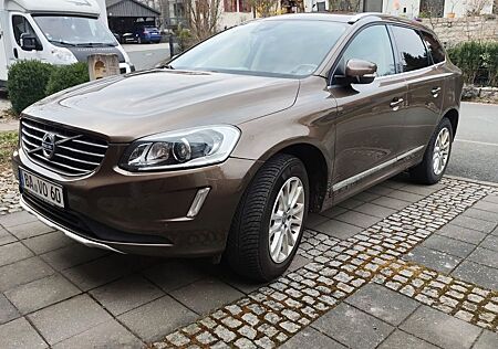 Volvo XC 60 XC60 D4 Summum Geartronic, HU neu, 8fach bereift