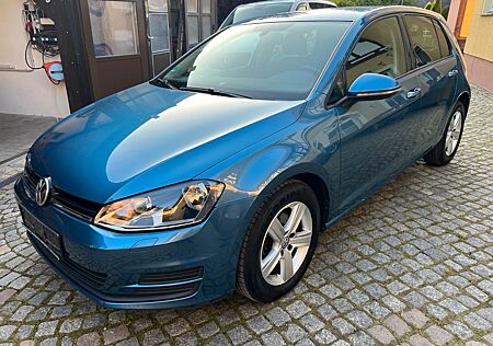 VW Golf Volkswagen Golf7 1.6TDIComfortli Teileder Diesel Scheckheft