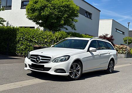 Mercedes-Benz E 250 T CDI Avantgarde Automatik/Xenon/AHK/