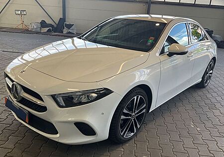 Mercedes-Benz A 180 Edition 19 *KAMERA*LED*NAVI-PREMIUM*WIDE*