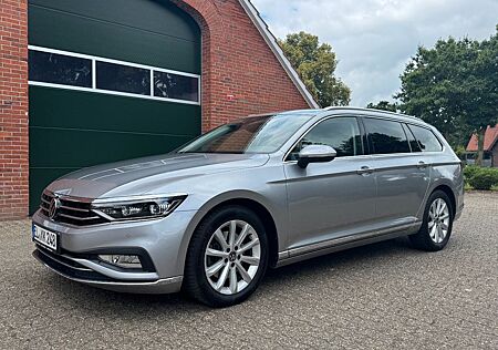 VW Passat Variant Volkswagen 2.0 TDI SCR DSG Elegance Vari...
