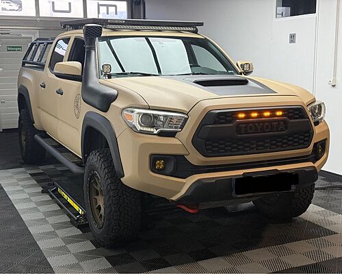 Toyota Tacoma