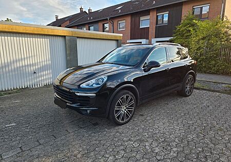 Porsche Cayenne Diesel -Sehr gepflegt