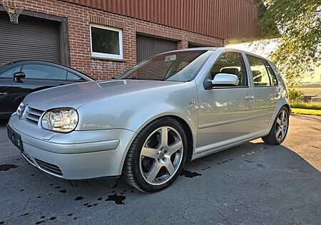 VW Golf Volkswagen 1.8T 132 kW GTI Xenon 6.Gang 180PS TÜV 27