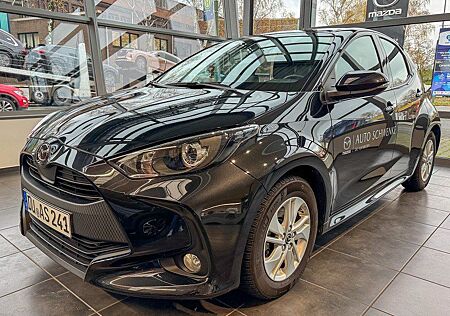 Mazda 2 Hybrid Agile