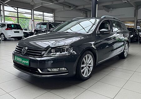 VW Passat Variant Volkswagen 2.0TDI Highline *Xenon*NAVI*AHK*