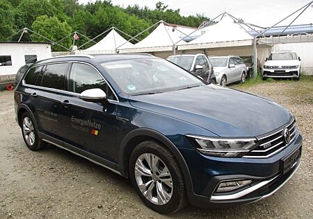VW Passat Alltrack Volkswagen 4Motion Pano LED Kamera AHK