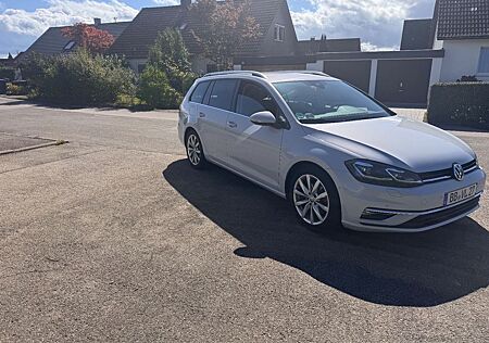 VW Golf Volkswagen 1.5 TSI ACT DSG Highline Variant Highline