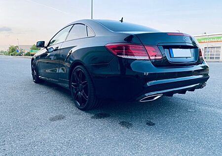 Mercedes-Benz E 350 Coupé BlueTEC