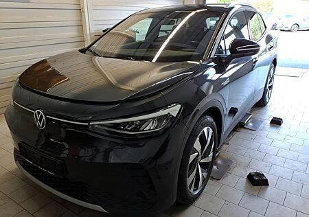 VW ID.4 Volkswagen Pro Performance 150 kW 1st /ACC/AHK/LANE/