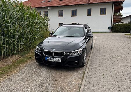 BMW 325d Touring -