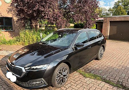 Skoda Octavia 1.5 TSI ACT STYLE COMBI STYLE