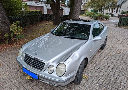 Mercedes-Benz CLK 200 ELEGANCE Elegance