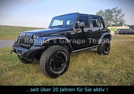 Jeep Wrangler Unlimited 2.8 - Hoch - Breit - Böse