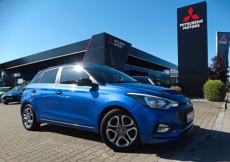 Hyundai i20 1.2 *KLIMA*NAVI*KAMERA*SHZ*BI-COLOR*LHZ