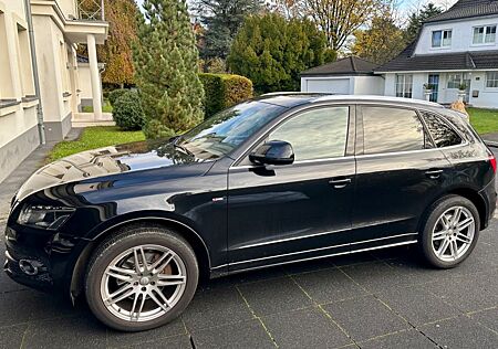 Audi Q5 3.0 TDI S tronic quattro -