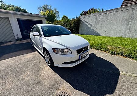 Volvo S40 D3 R-Design R-Design