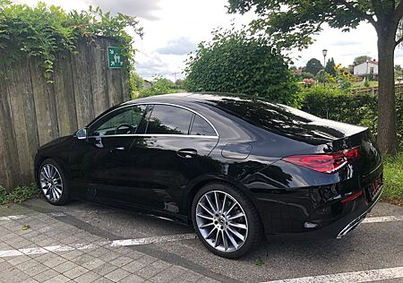 Mercedes-Benz CLA 250 2019 AMG Line Panorama-Schiebedach