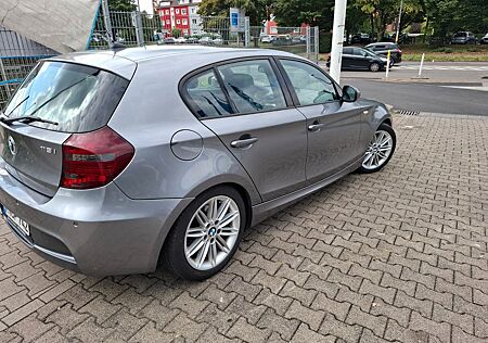 BMW 118i Edition Sport Edition Sport