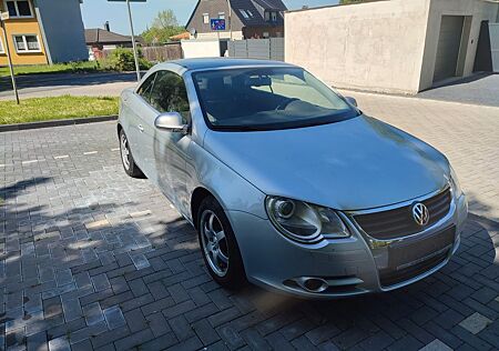 VW Eos Volkswagen 1.6 FSI Standard