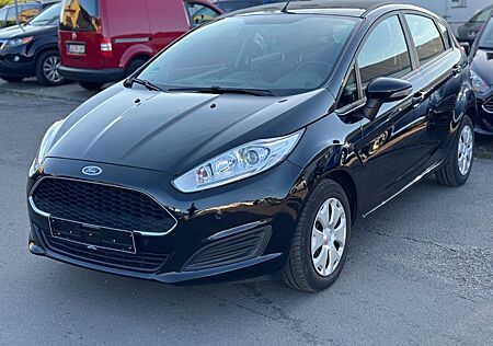 Ford Fiesta Trend/1.5DIESEL/1. HAND/TÜV/KLMA/SZH/PDC/